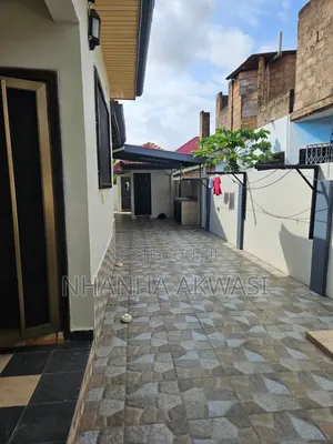4bdrm House in Spintex, Tema Metropolitan for rent
