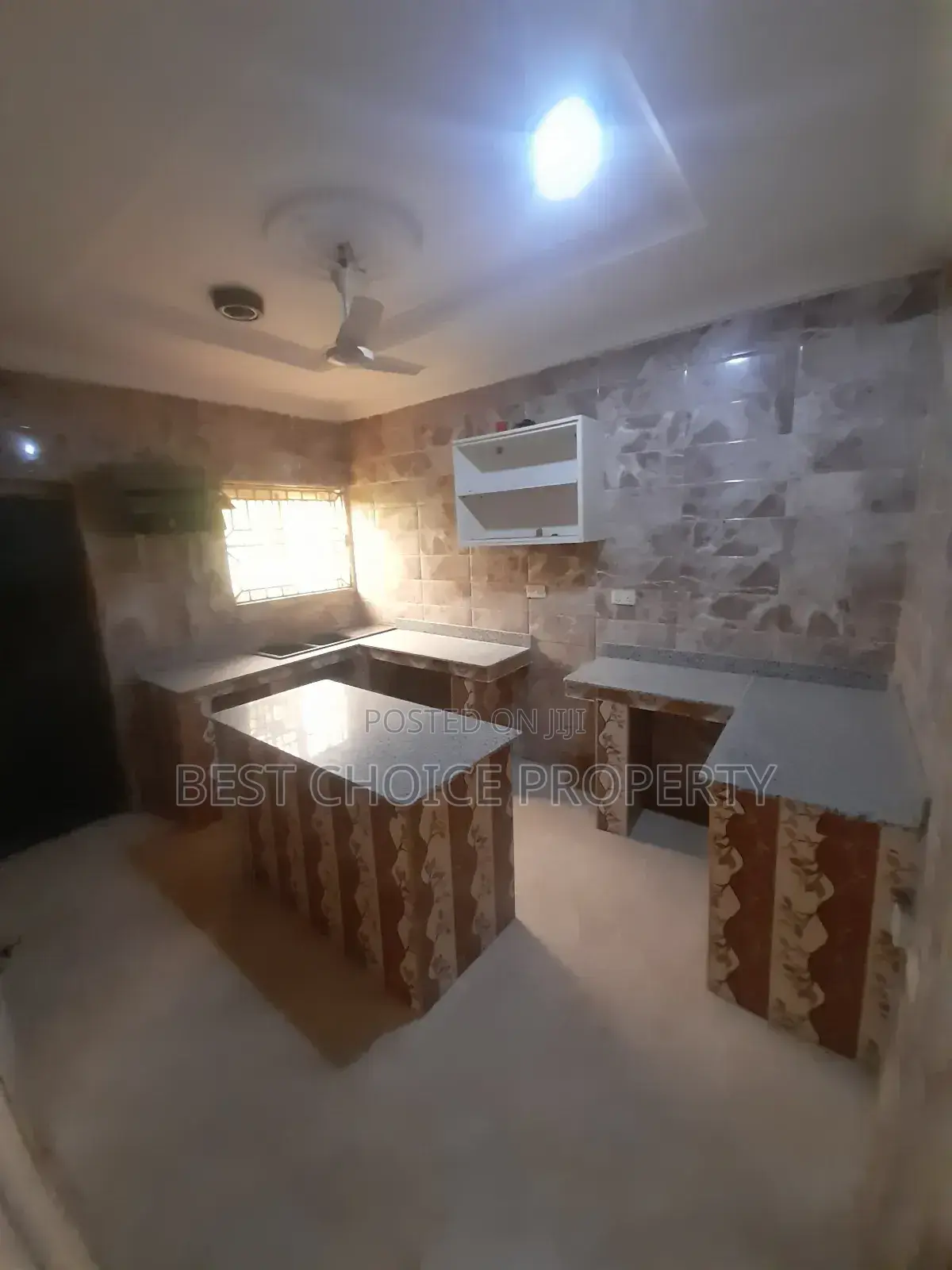 3bdrm Apartment in Commandos for rent