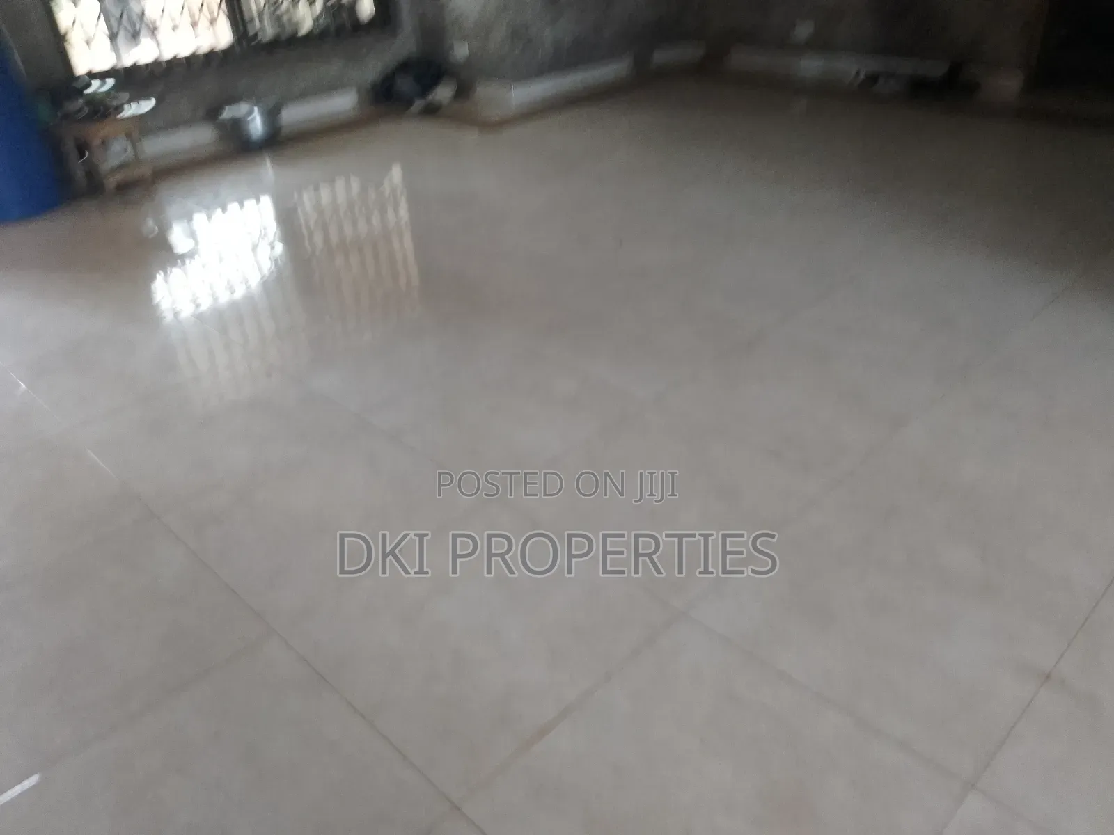 6bdrm House in Dki Properties, New Legon for sale