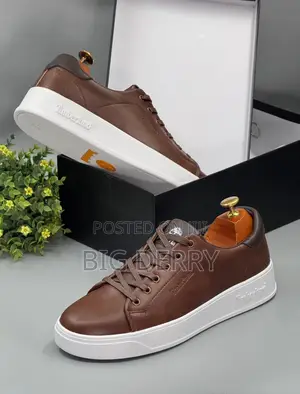 Timberland Coffee and White