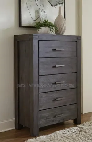 5- Drawer Solid Wood Dresser