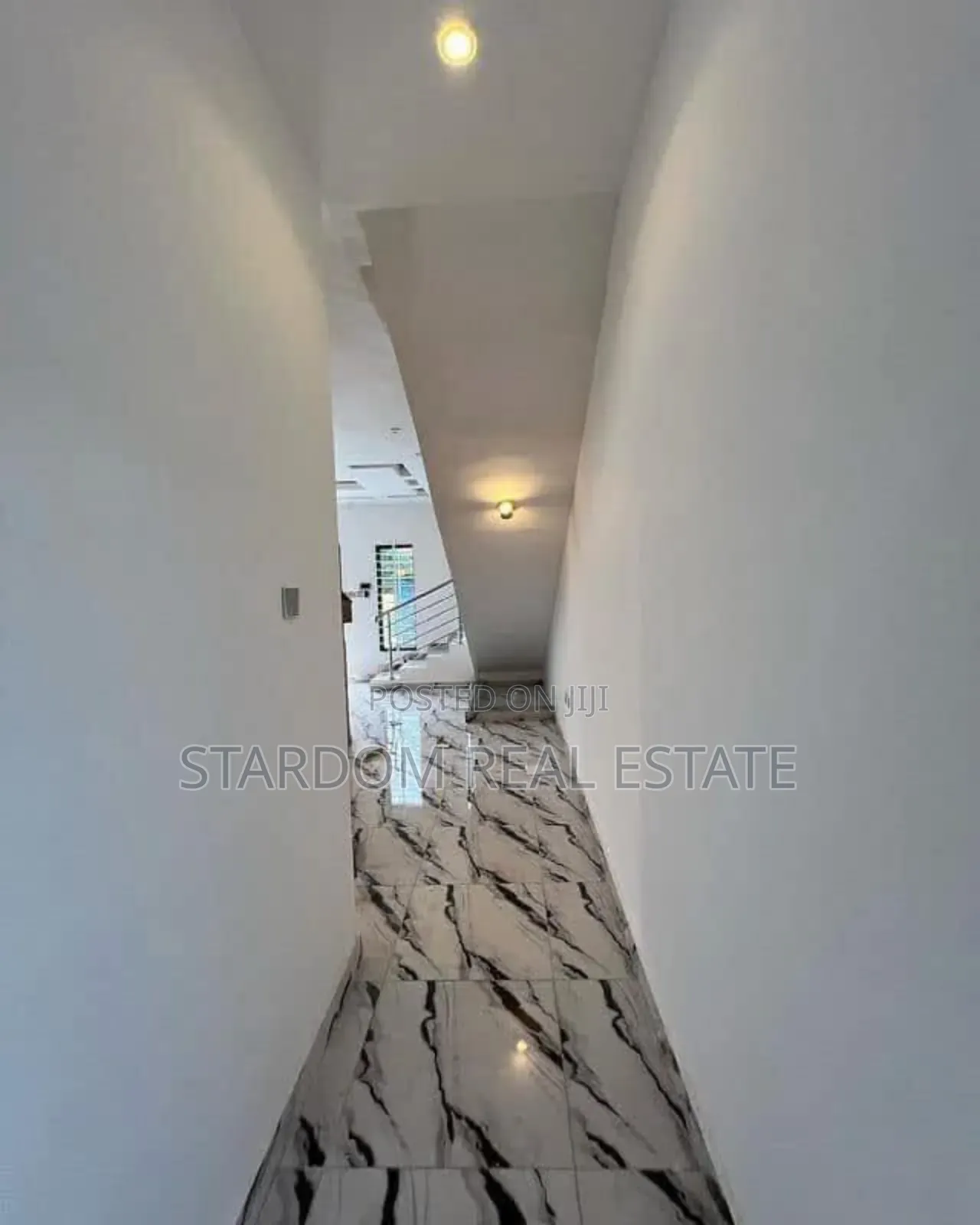 4bdrm Duplex in Ogbojo, East Legon for sale