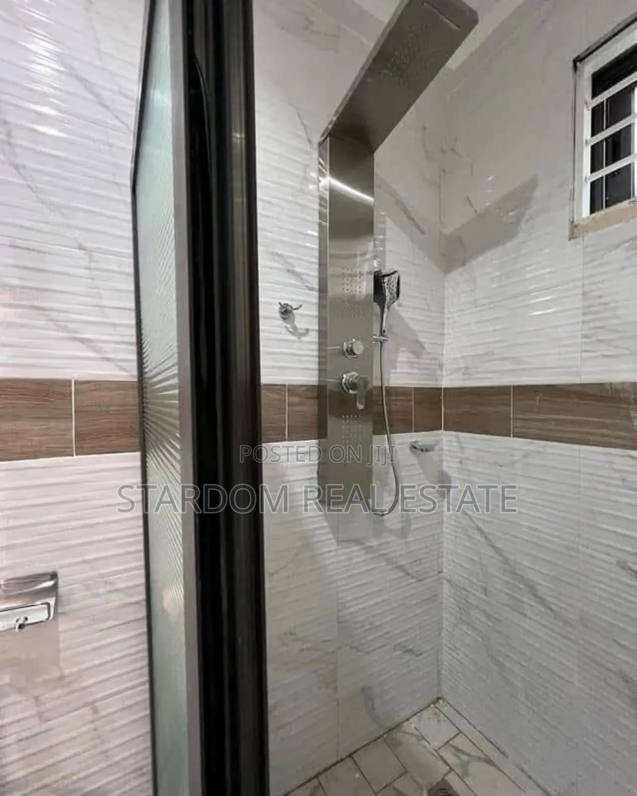 4bdrm Duplex in Ogbojo, East Legon for sale