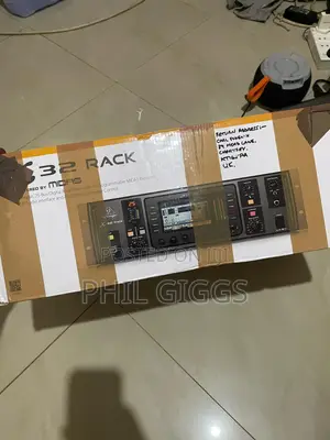 Behringer X32 Rack