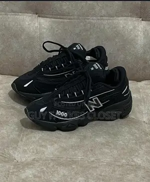 New Balance 1000 Black