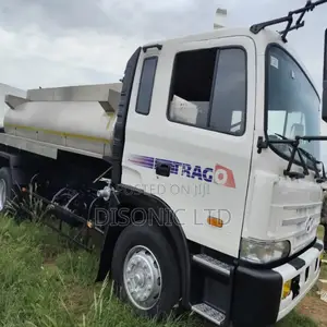 Hyundai Heavy Duty Water Tank 2015 White