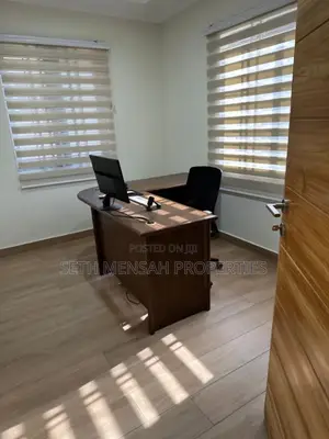 4bdrm House in Achimota for sale