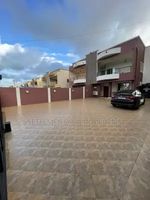 3bdrm House in Adjiriganor for sale
