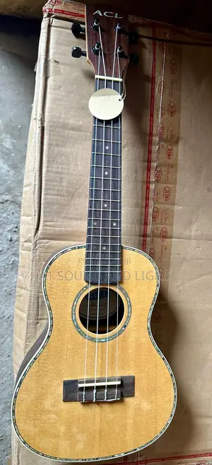 Acl Ukelele With Gig Bag