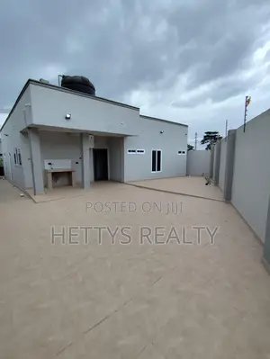 3bdrm House in Aburi for sale