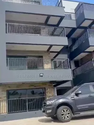 2bdrm Apartment in Hfc Estates, Baatsona Total for rent