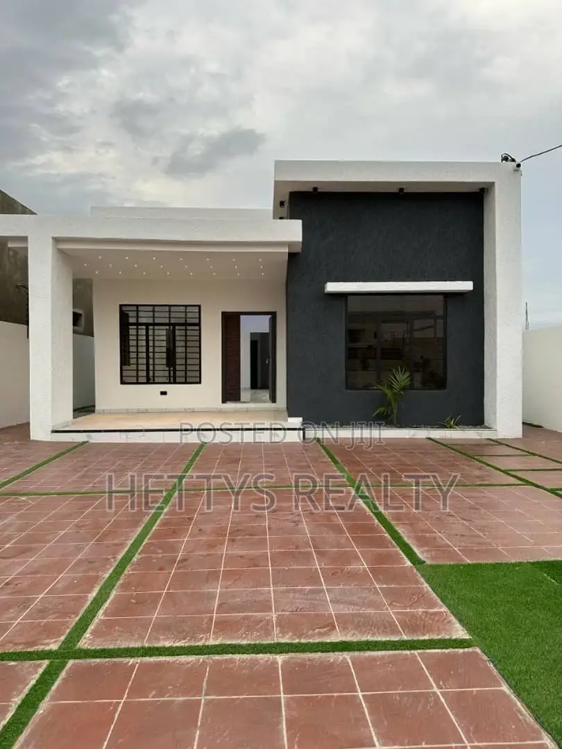 3bdrm Apartment in East Legon for sale
