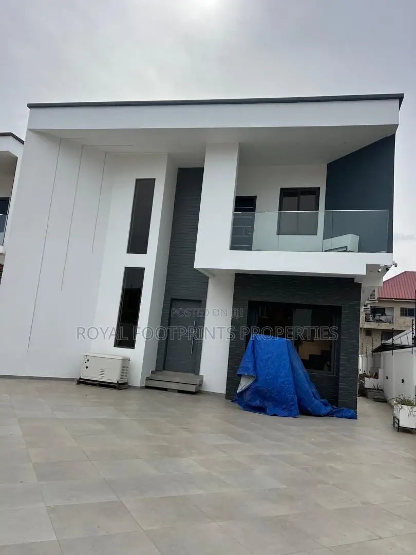 4bdrm House in Luxelooks Properties, Ashaley Botwe for rent