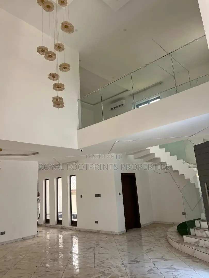 4bdrm House in Luxelooks Properties, Ashaley Botwe for rent