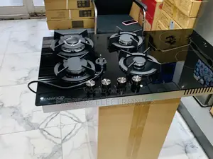 Amazing Deal on 4-2 Gas Electric Cooker Built in Kenwood