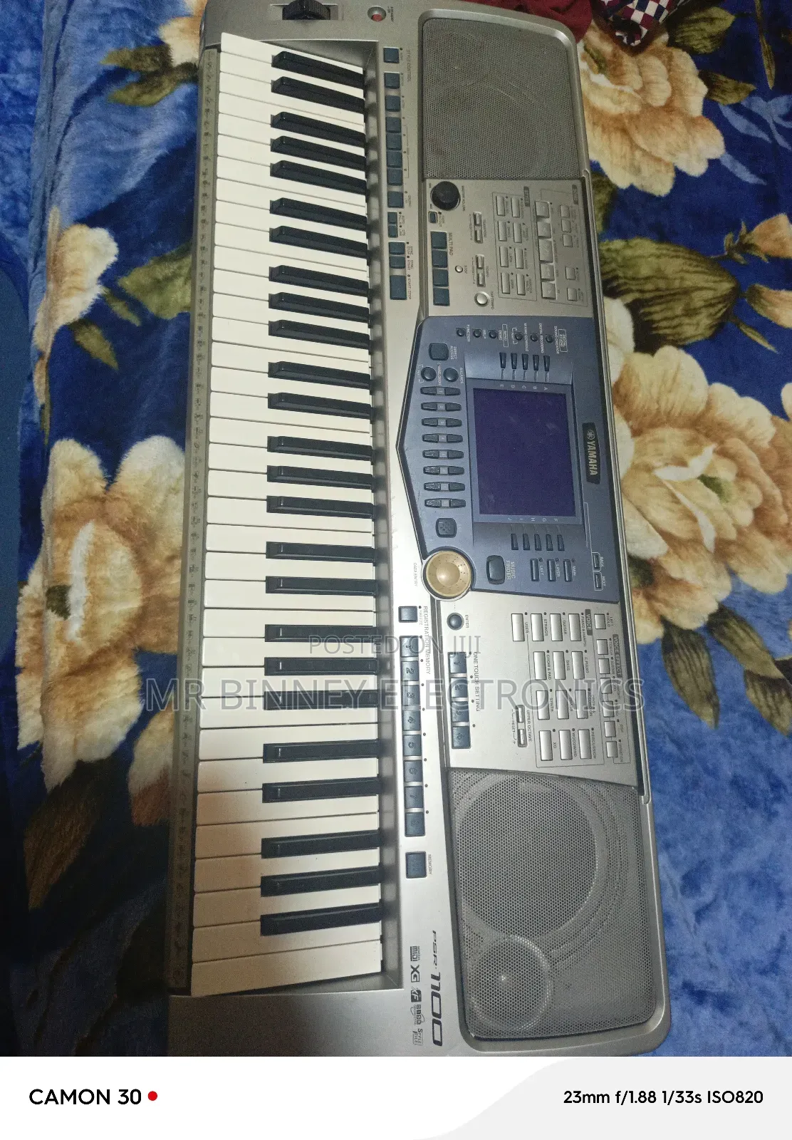 Yamaha PSR 1100