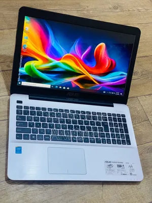 Laptop Asus X555LA 8GB Intel Core I7 HDD 1T