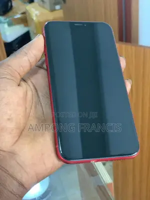 Apple iPhone XR 64 GB Red