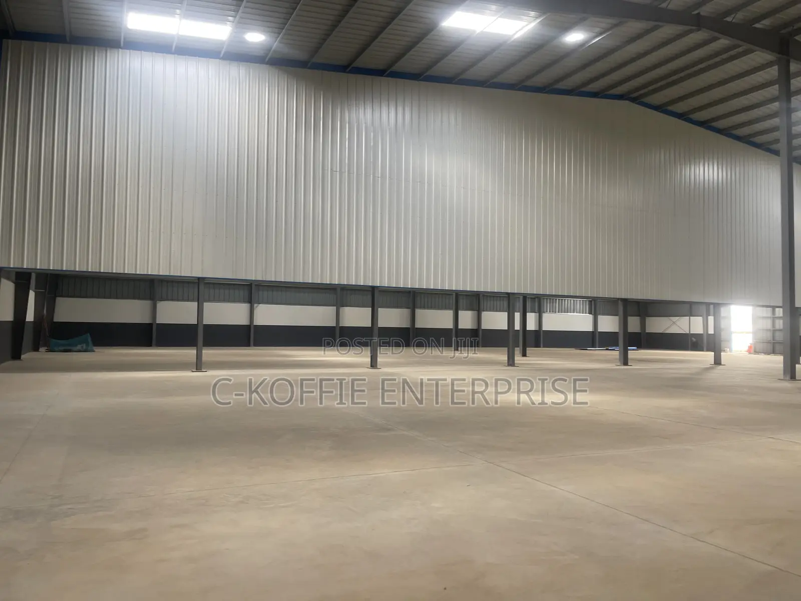 728 SQM Warehouse at Tema for Rent