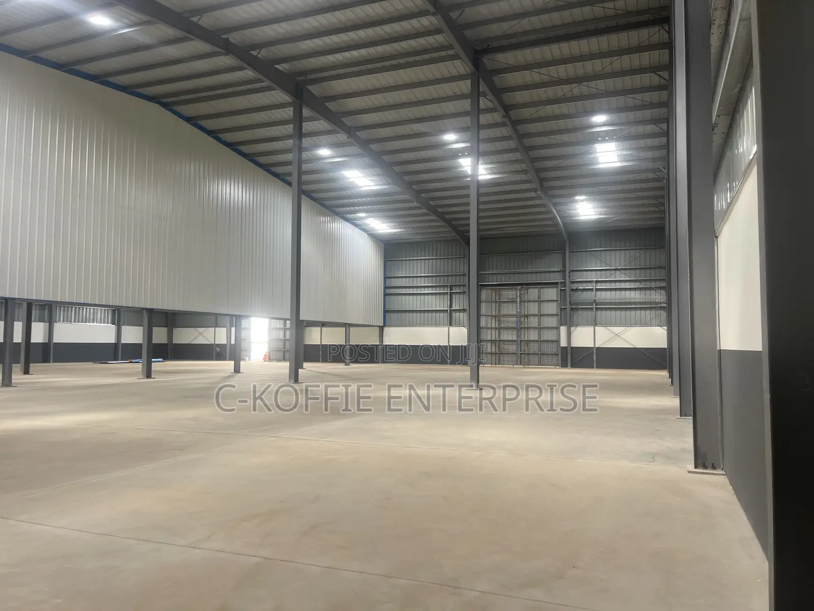 728 SQM Warehouse at Tema for Rent
