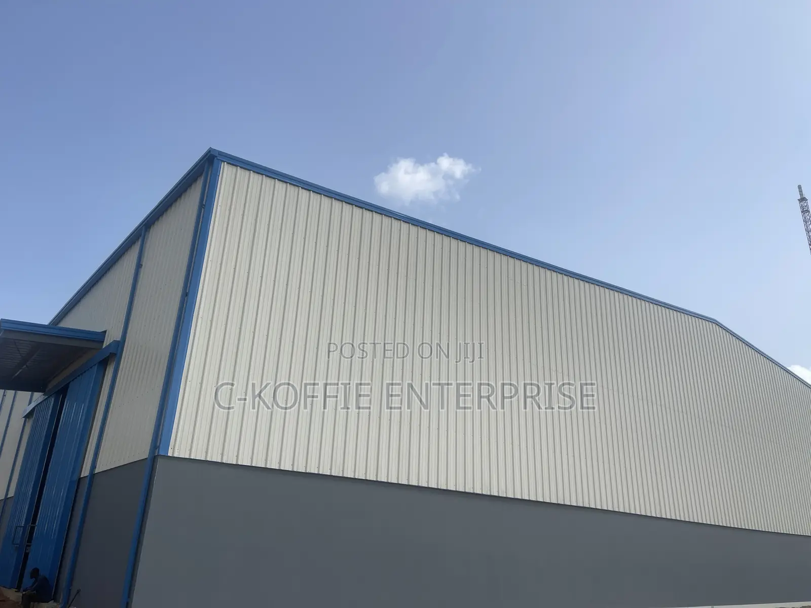 2,200 SQM Warehouse at Tema for Rent