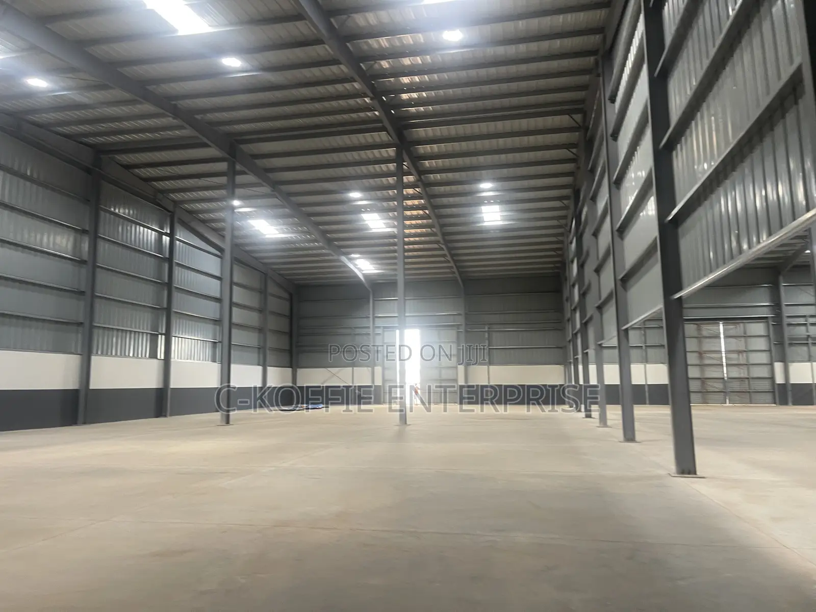 2,200 SQM Warehouse at Tema for Rent