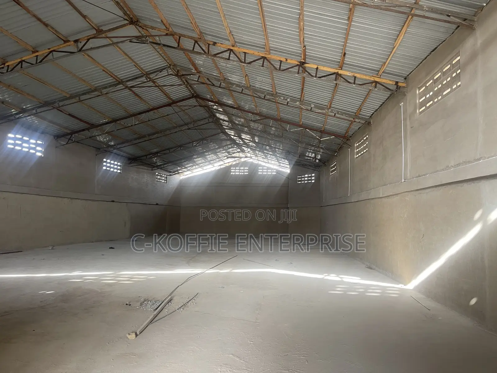 650 SQM Warehouse at Amasaman for Rent