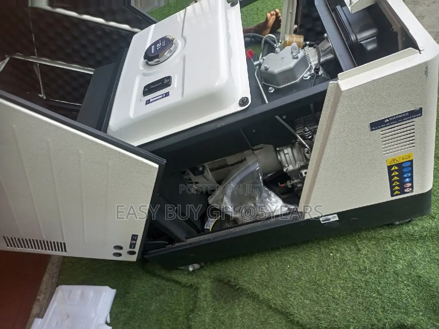 Distinctive Uk Model Generator 15kva Silent Diesel