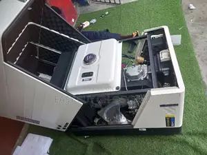 Uk Standard Model 15kva Generator Diesel Engine Generator