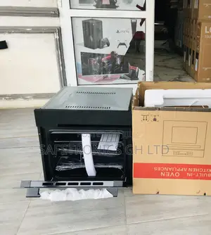 Sleek Fast 90cm Ceramic in Built Black Oven