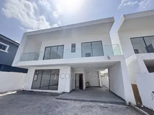 4bdrm House in Nanakrom, Nmai-Dzorn for sale