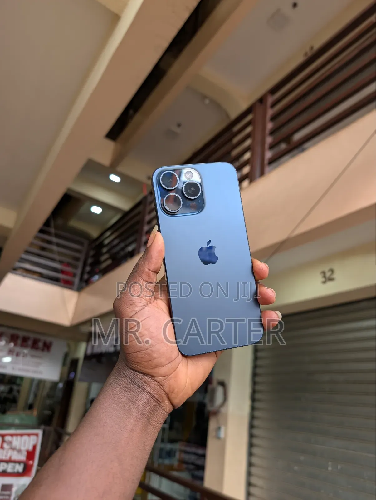 New Apple iPhone 15 Pro Max 256 GB Blue