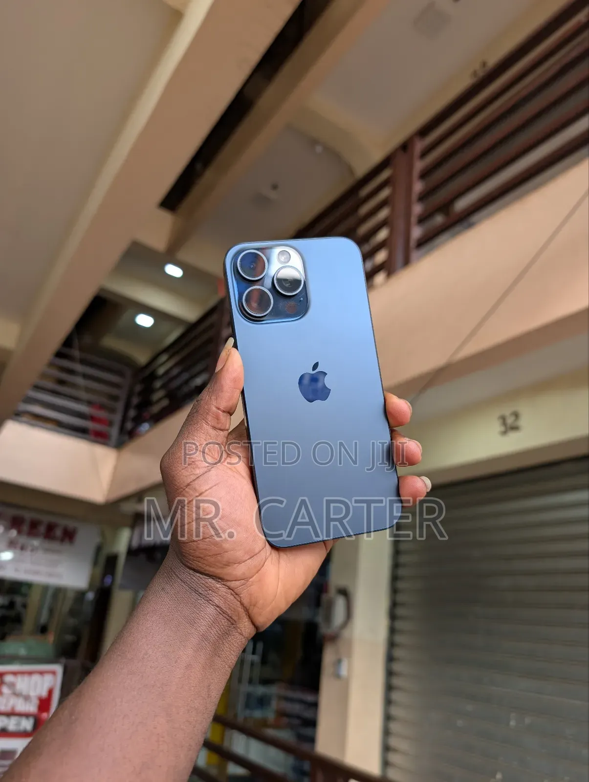New Apple iPhone 15 Pro Max 256 GB Blue