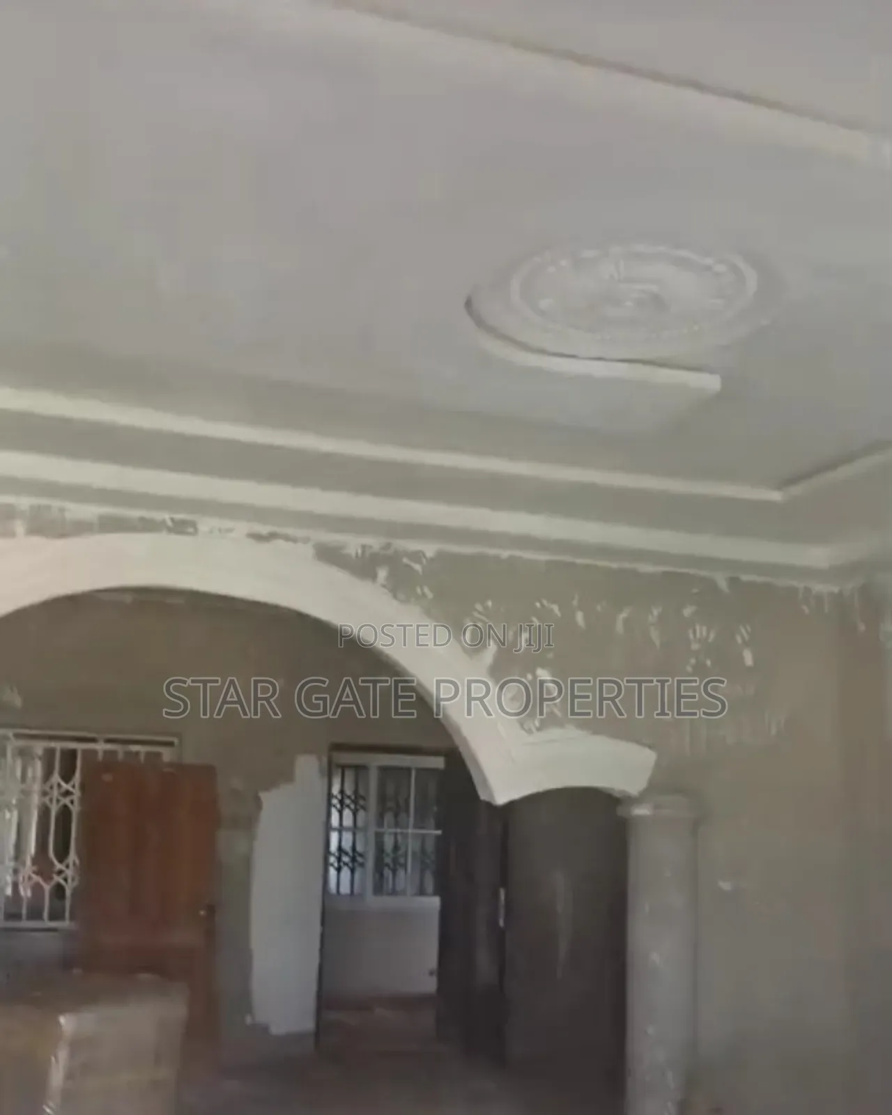 6bdrm House in Ejisu Ampabame, Kumasi Metropolitan for sale