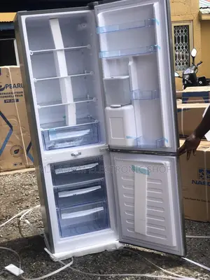 Pearl 251l Bottom Freezer Refrigerator Pf-330bwd
