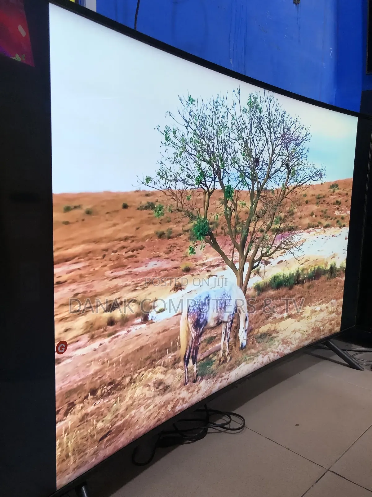 Samsung 55-Inch Ru7300 Curved Smart Uhd Tv Series 7