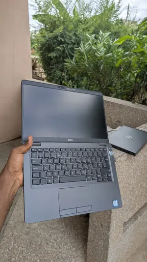 New Laptop Dell Latitude 5300 16GB Intel Core I5 SSD 256GB