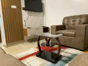 Cozy One Bedroom Modern Apartment in Gated Community
