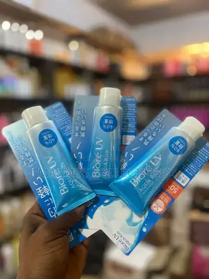 Biore Uv Aqua Rich Watery Essence Spf50+ Sunscreen