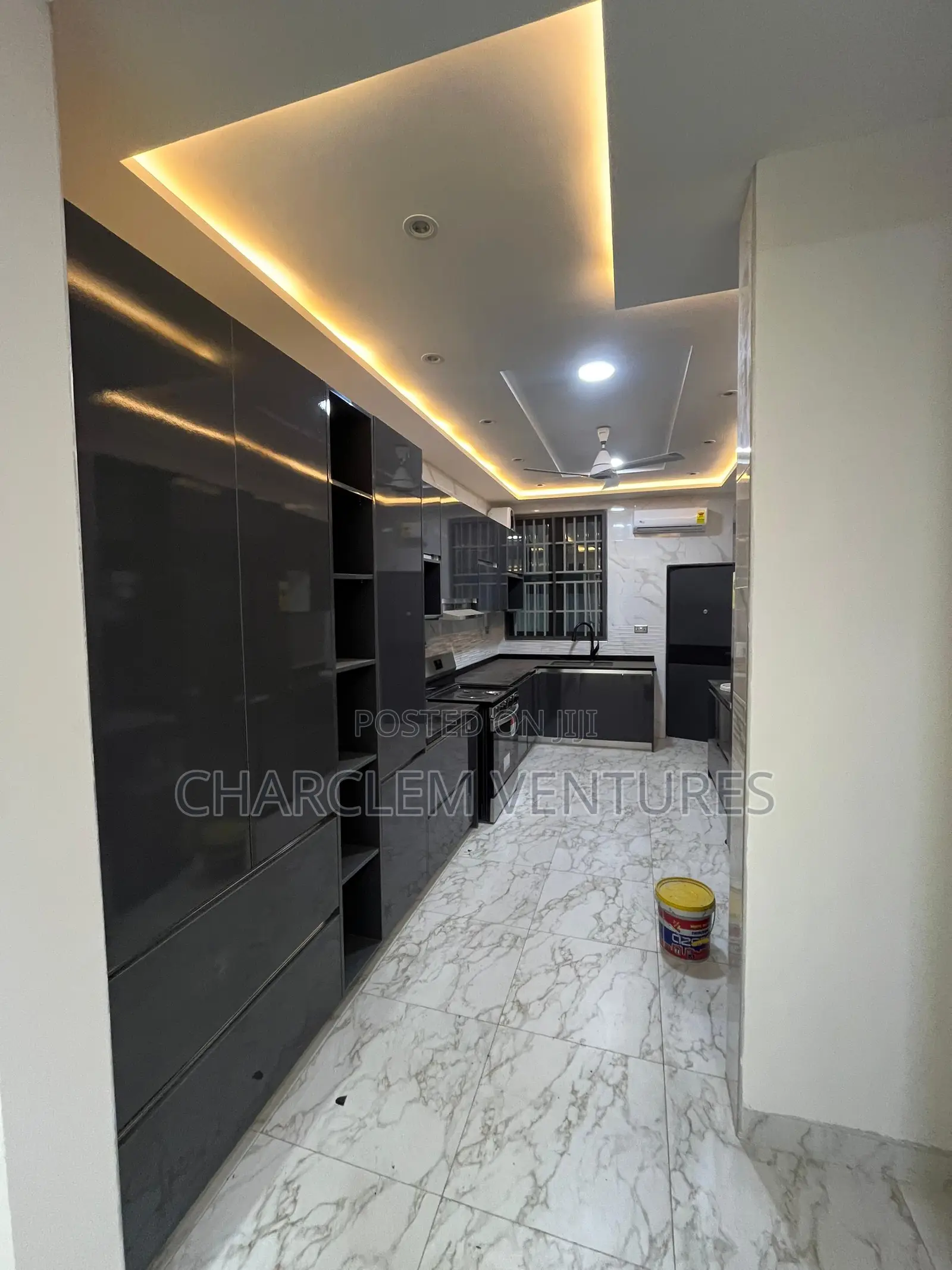 3bdrm House in Charclem Ventures, Adjiriganor for sale