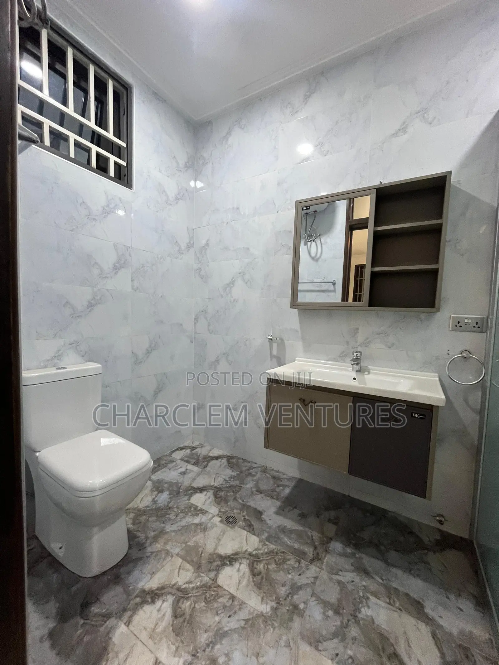 3bdrm House in Charclem Ventures, Adjiriganor for sale