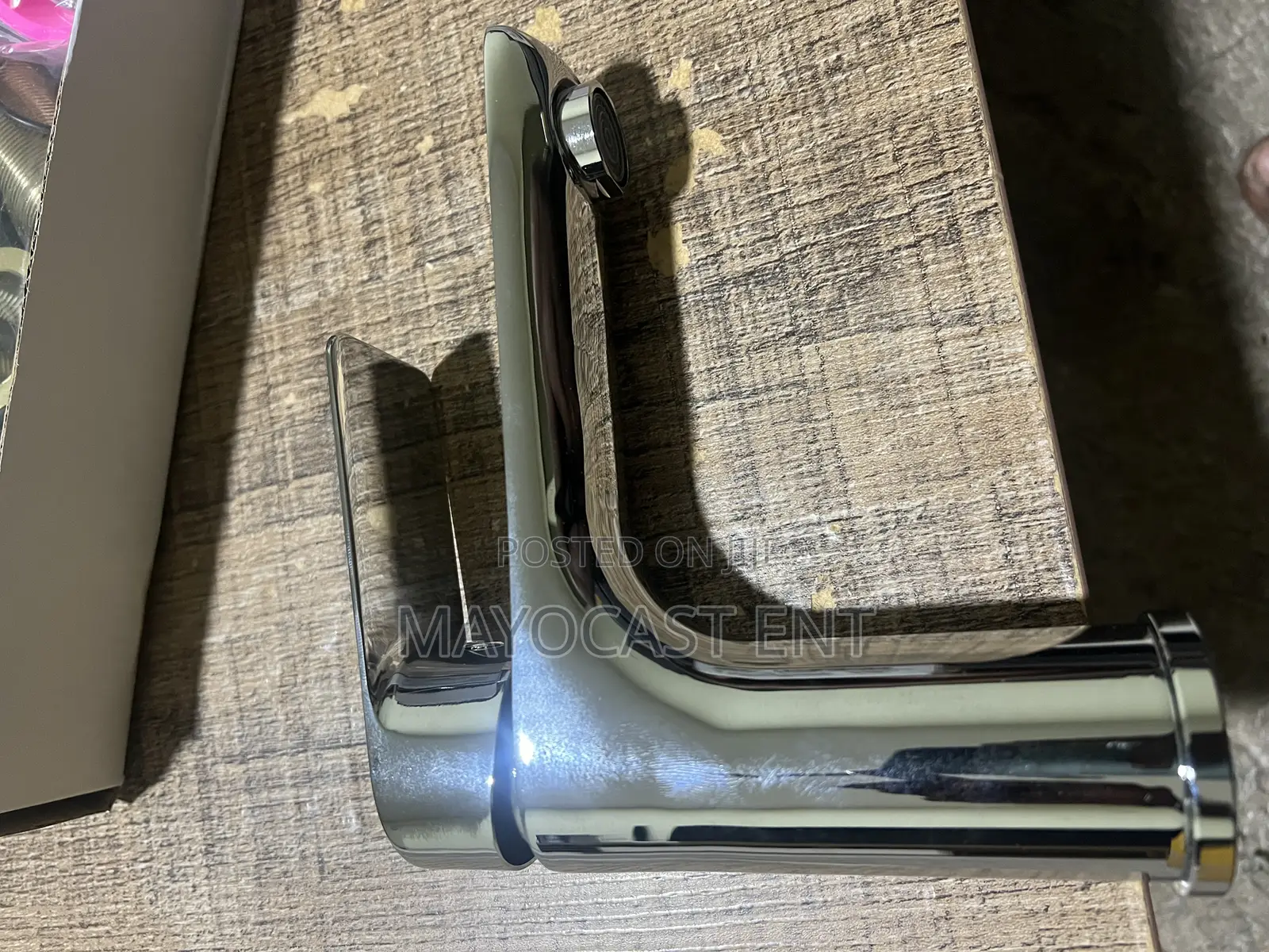 Basin Faucet - Basin Tap - Bathroom Tap (Hot Cold) With Flexible Tube