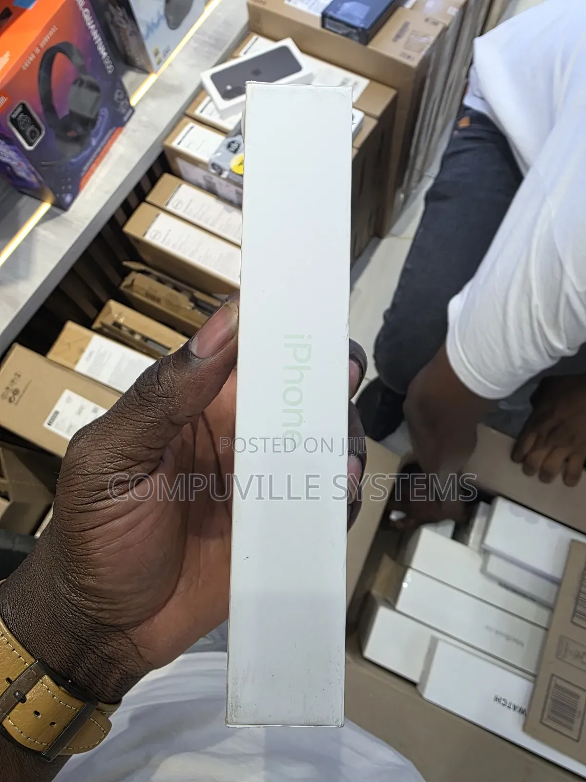 New Apple iPhone 15 256 GB Green