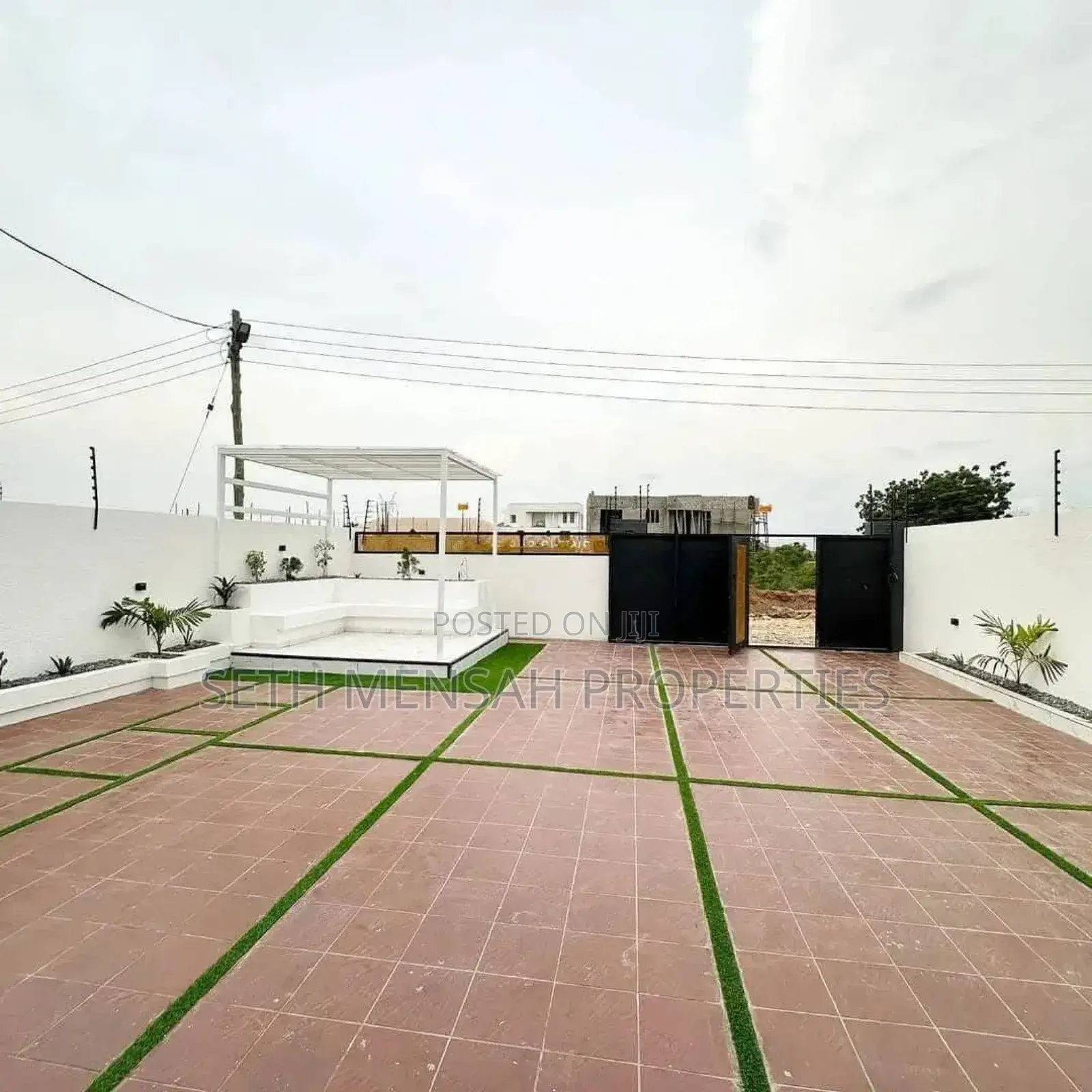 3bdrm House in East Legon for sale