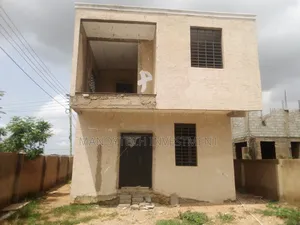 3bdrm House in School Junction for sale