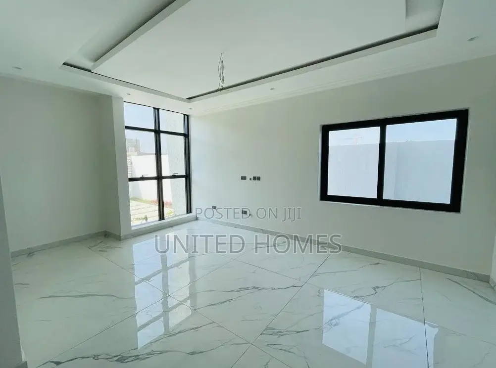 3bdrm House in Airport Residential Area for sale