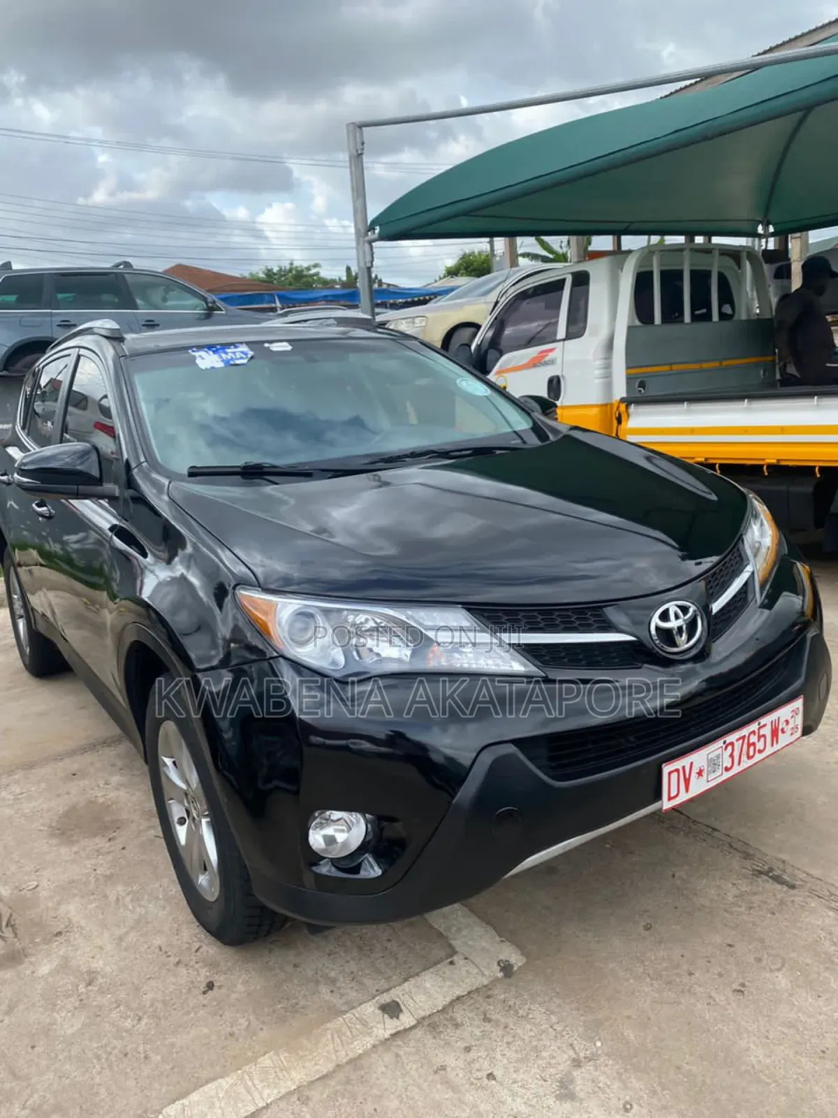 Toyota RAV4 XLE 4dr SUV AWD (2.5L 4cyl 6A) 2018 Black