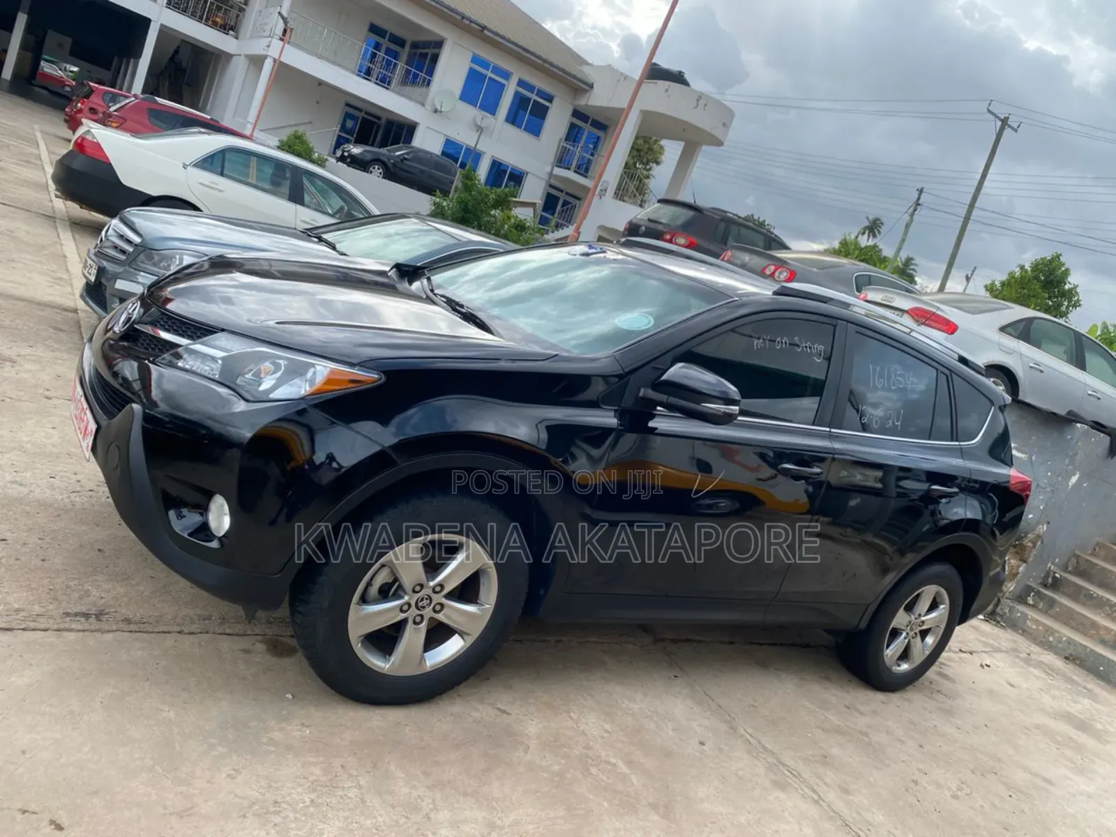 Toyota RAV4 XLE 4dr SUV AWD (2.5L 4cyl 6A) 2018 Black