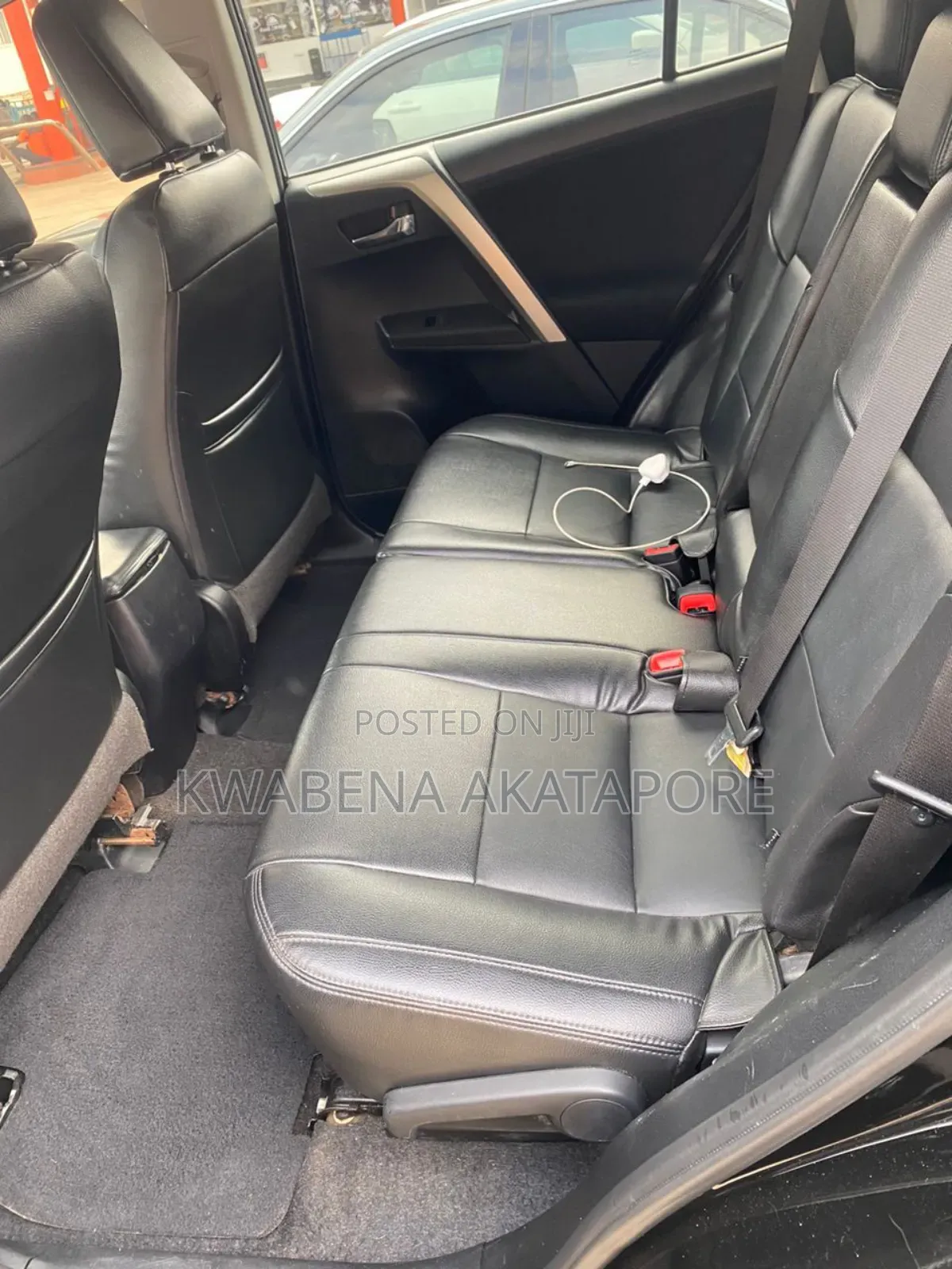 Toyota RAV4 XLE 4dr SUV AWD (2.5L 4cyl 6A) 2018 Black