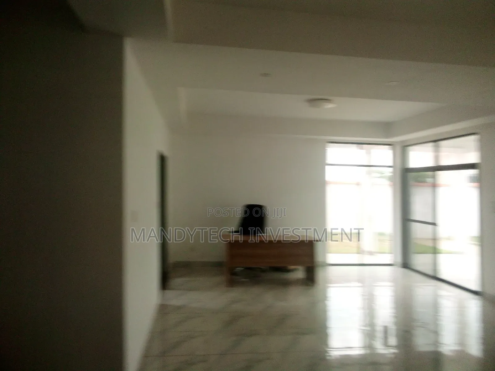4bdrm Mansion in School Junction for sale